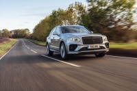 Bentley Bentayga photo