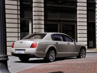 Bentley Continental Flying Spur 2005 photo